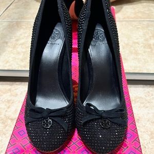 Beautiful Tory Burch, very sexy and classy heels/shoes